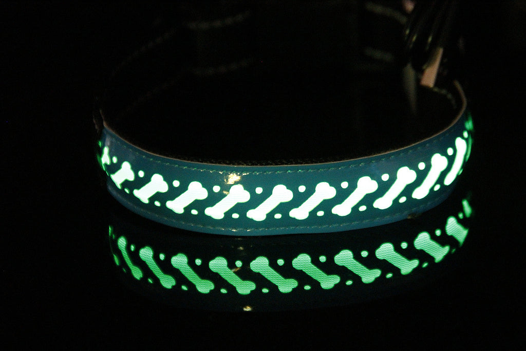 Colier Led Rechargeable en Cuir Gravé - Ajustable, Visible la Nuit